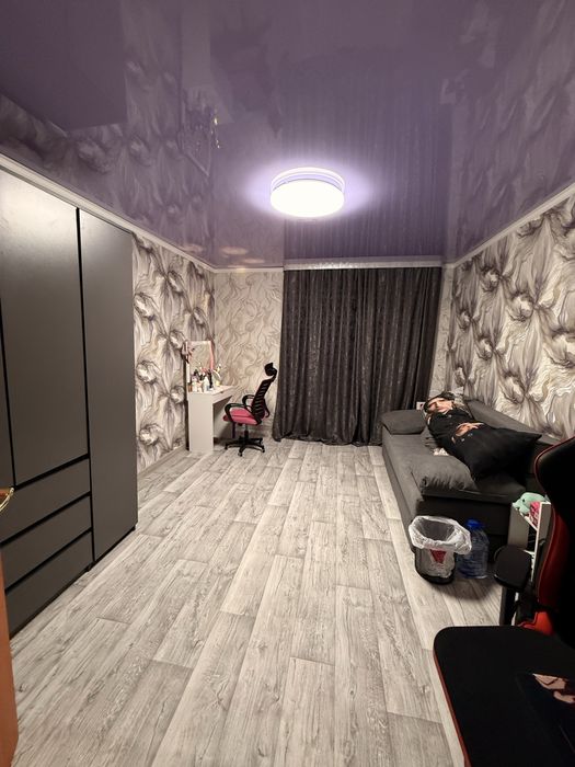 СРОЧНО продам 3 комнатную квартиру