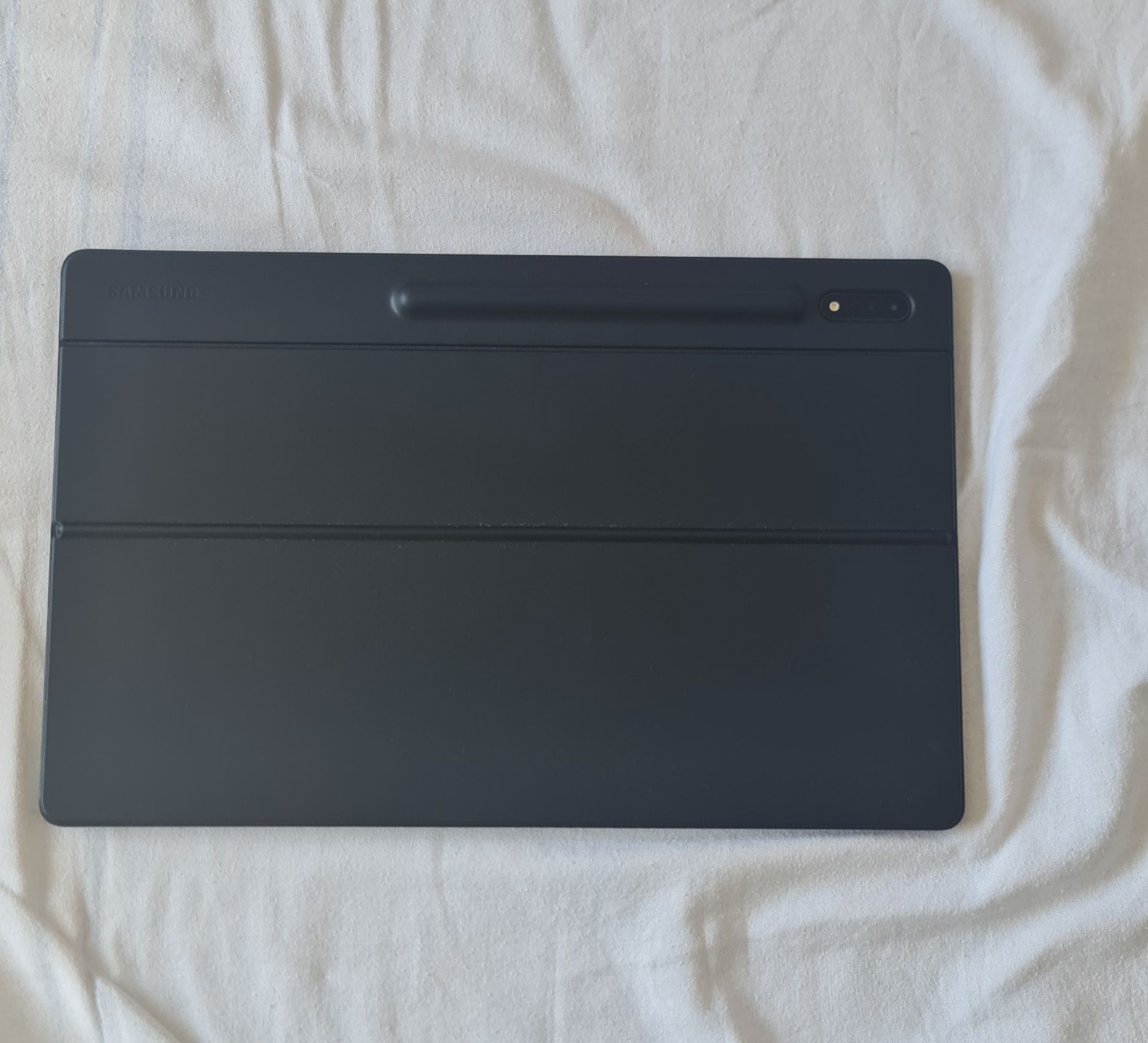 Samsung Tab S8 Ultra, 8GB RAM, 128GB și Husă tastatura originala