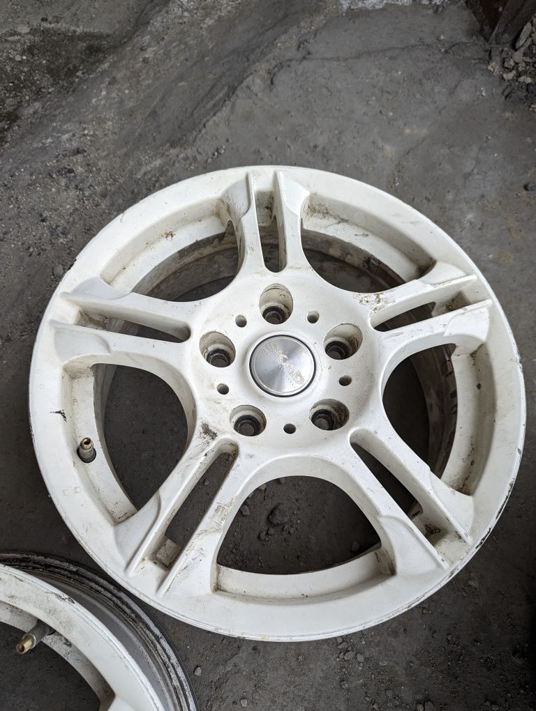 Резина Michelin 195/65/15