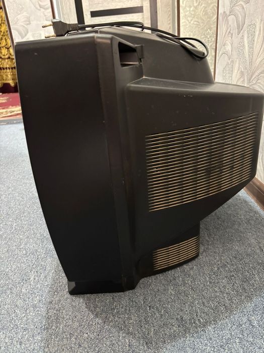 Телвизор бор сотилади тел