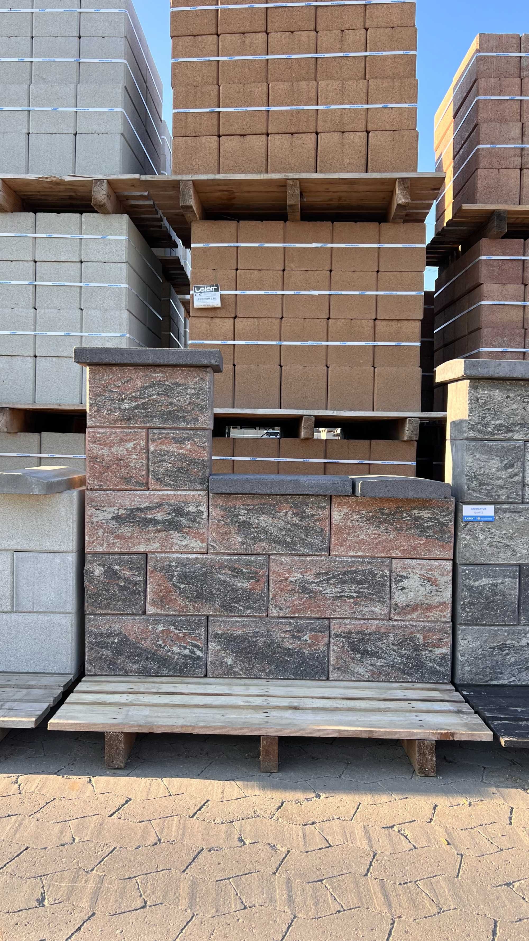 Gard Finisat ASPECT PIATRA Splitat din Boltari Finisati "METAL"