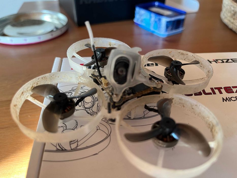 Drona Moblite7 HDZero BNF By Happymodel (RX: FrSky)