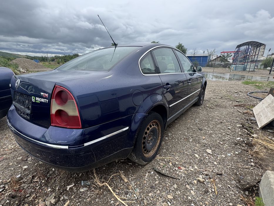 Dezmembrez VW Passat b5.5 - 1.9 tdi 131 cp 6 trepte