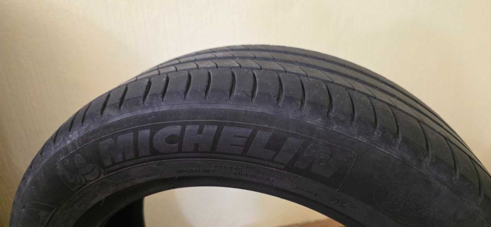 4бр Летни Гуми Michelin Primacy 3 215/55 R17 94V - 5.7mm