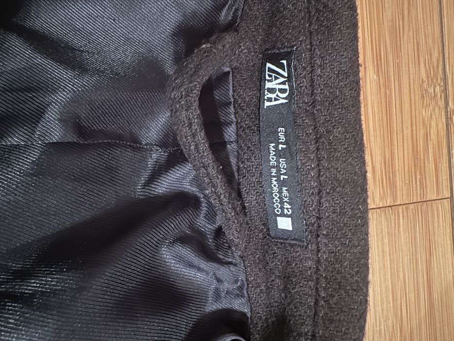 Вълнено палто Zara