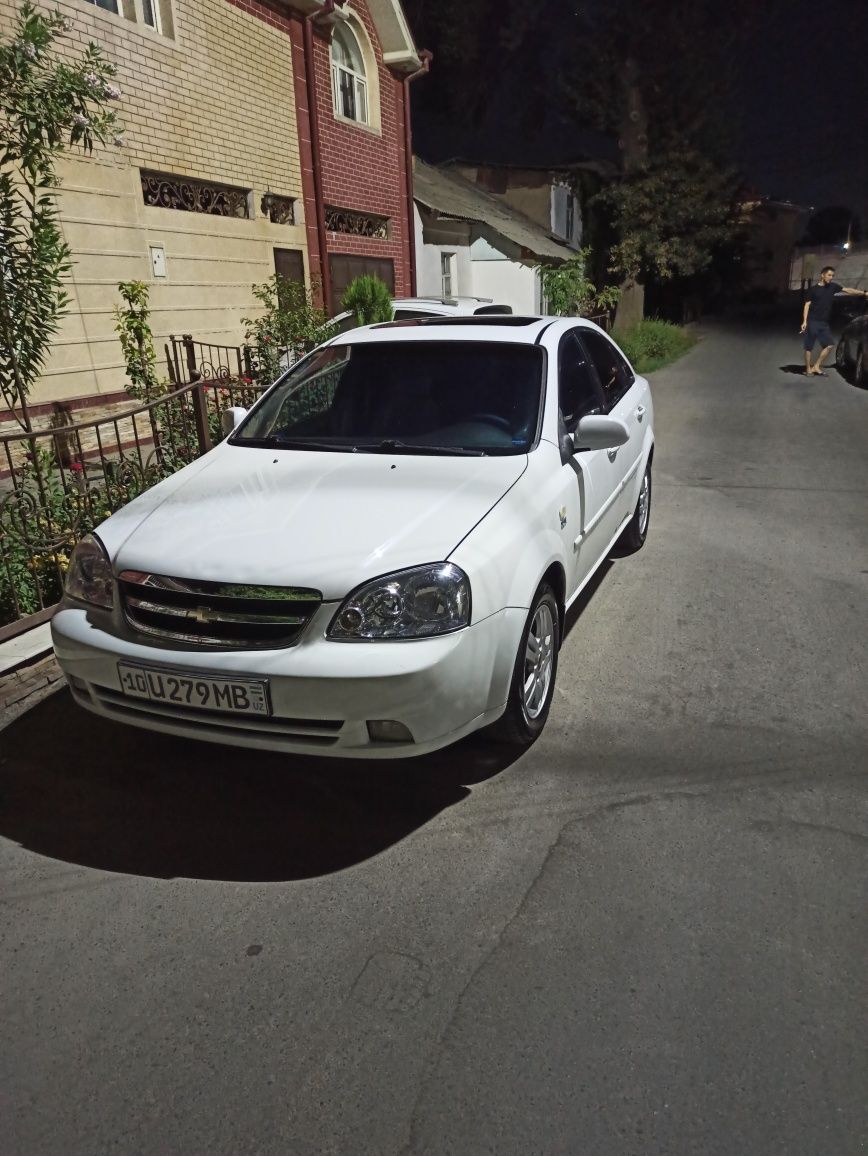 Lacetti автомат 2009