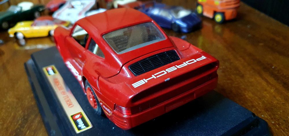 Porsche Burago 1:24 made in Italy