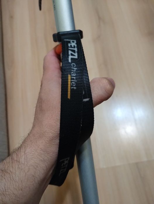 Piolet de tura Petzl Charles Snowalker 60