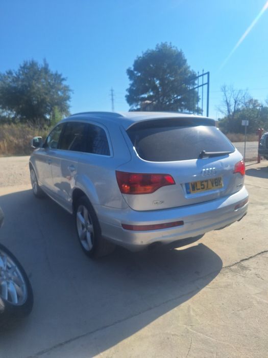 Audi Q7 3.0.TDI ,BUG Motor 233 к.с. , 20 броя на части