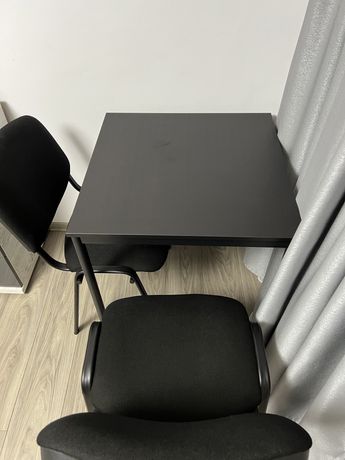 Vând Birou Ikea + scaun