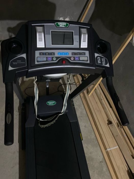 Green Hill беговой дарожка + массаж