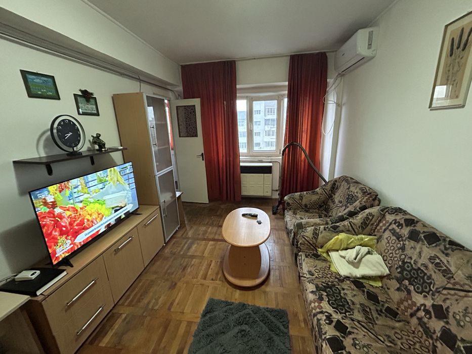 Studiou  Unirii centru McDonald"s, utilat si mobilat , conf 1