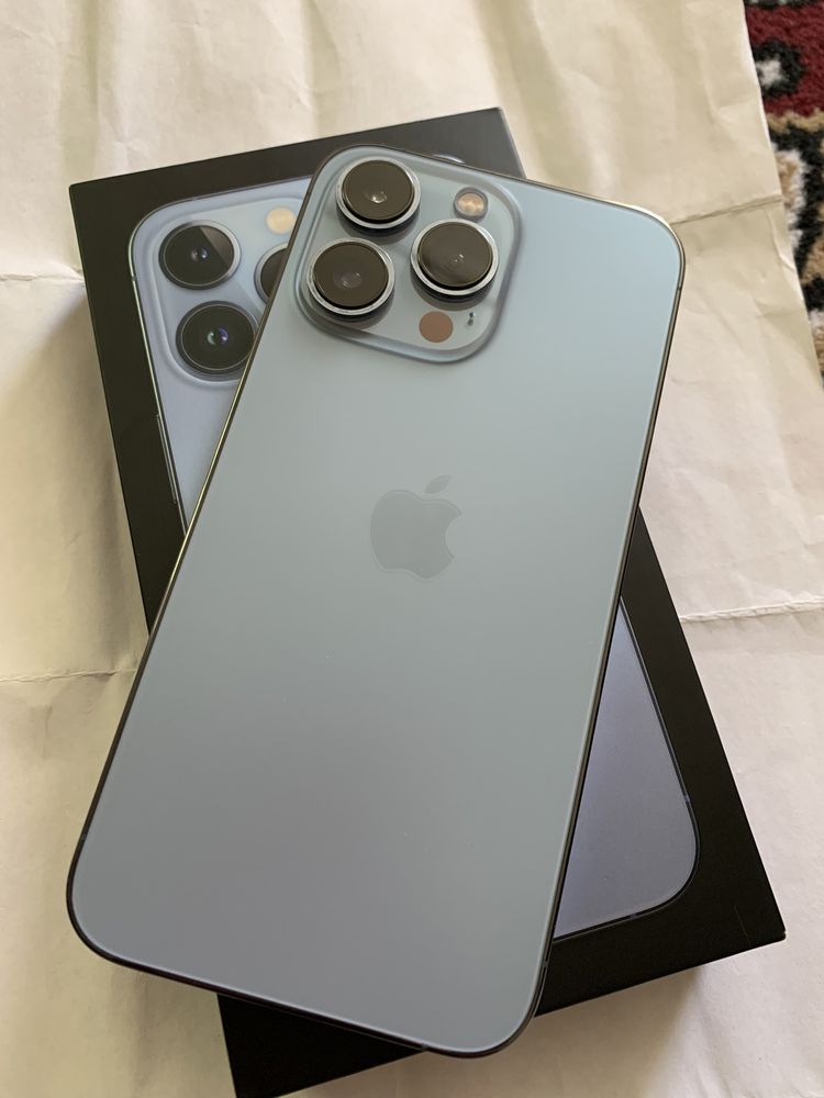 iPhone 13 pro 256 гб