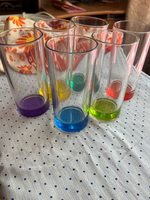 Стаканы цветные 300мл.