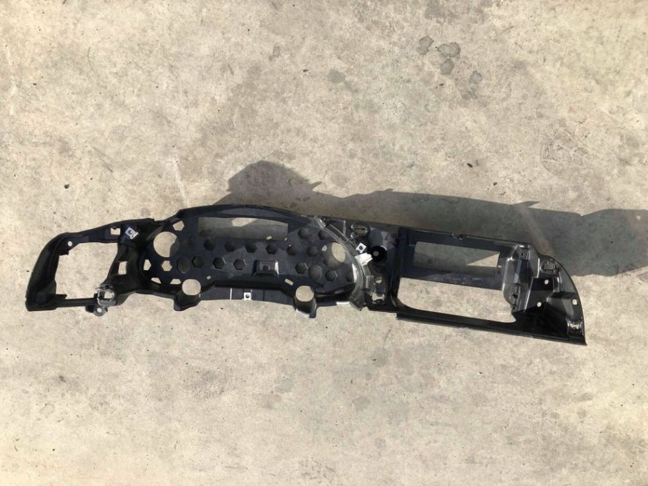 suport ceasuri bord audi a4 b8