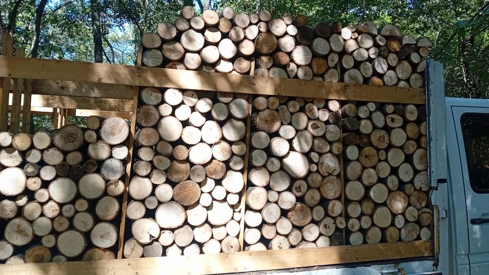 Lemne de foc paletizate la oferta 250 lei