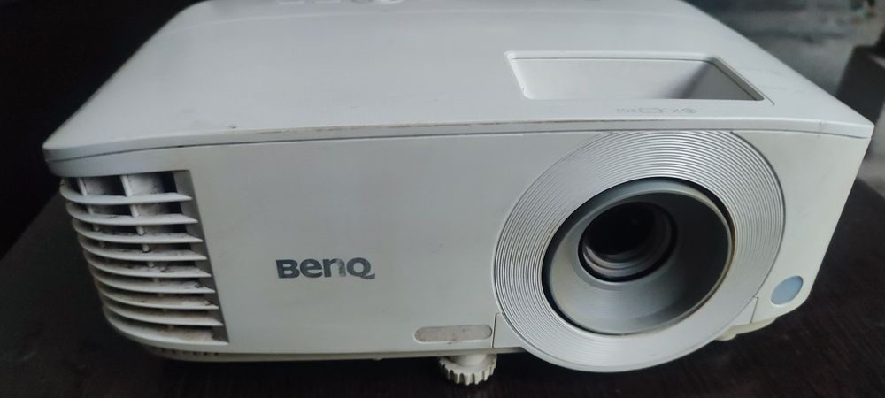 Проектор BenQ MS550