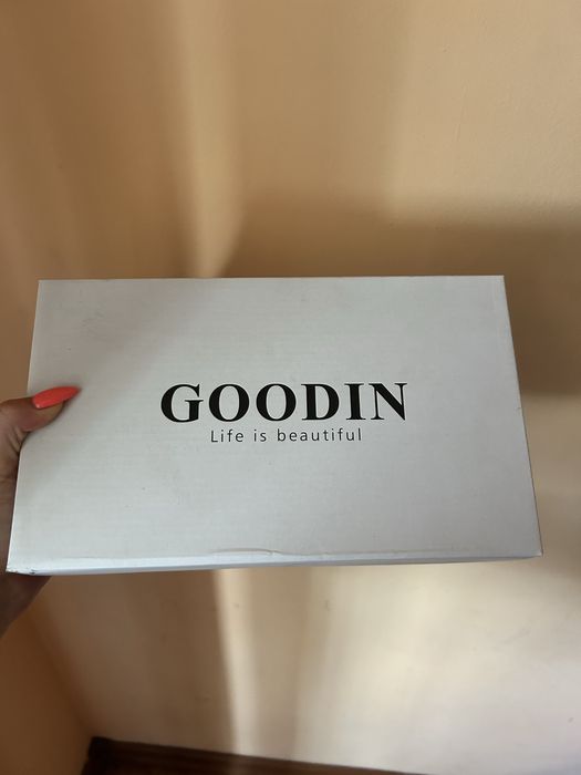 Дамски обувки на ток