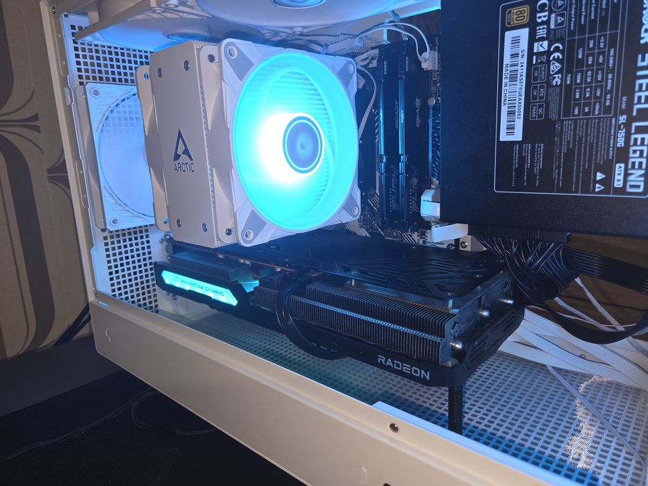 Asrock RX 6600 XT - видео карта