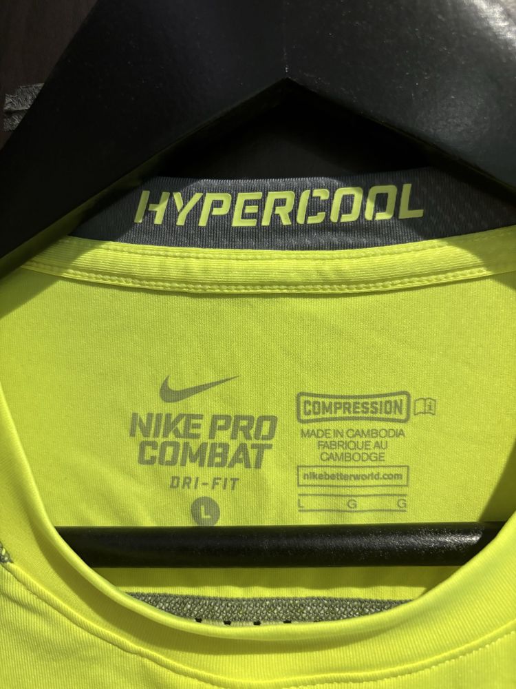 Оригинална тениска Nike Pro Combat Hypercool