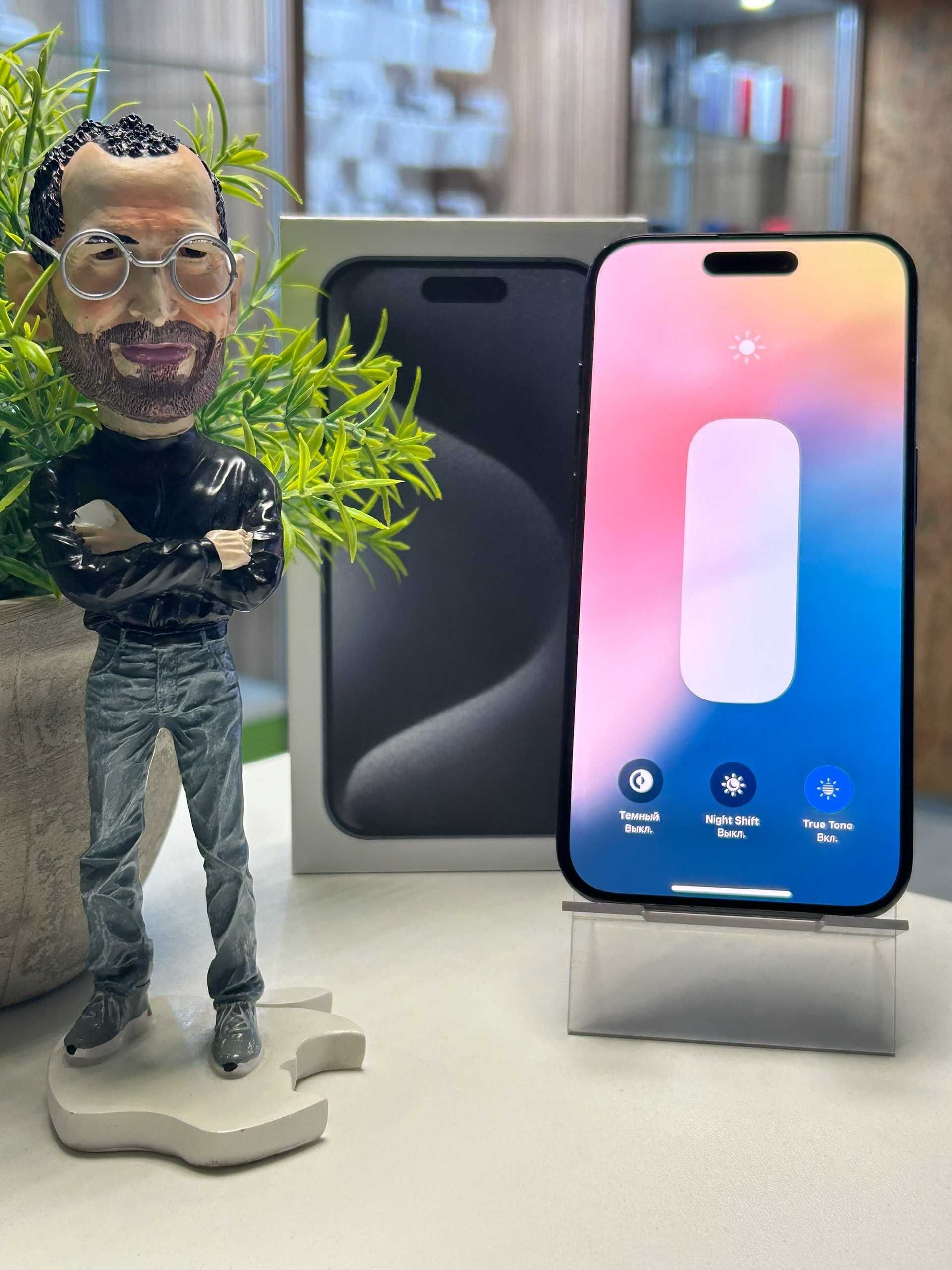 Продам iPhone 15 Pro