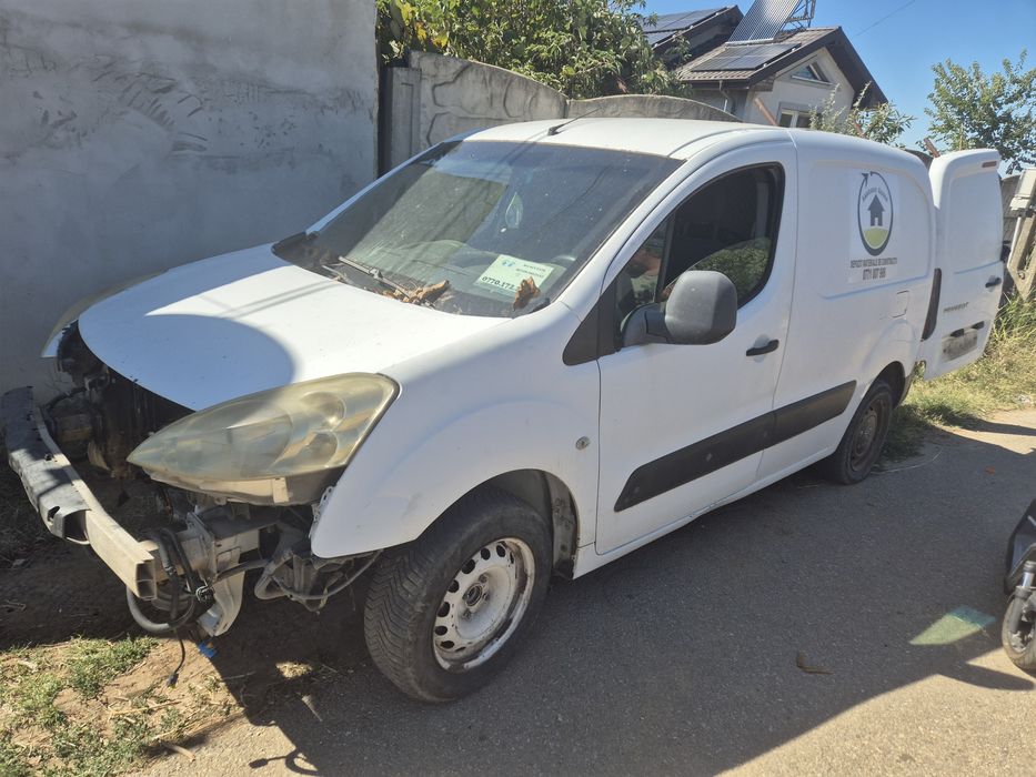 Dezmembrez Peugeot partner , Citroen Berlingo , fiat scudo 1.6 hdi 90c