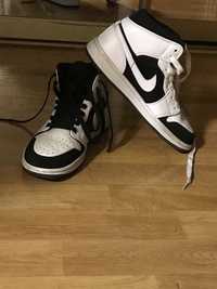 Air Jordan кроссовки