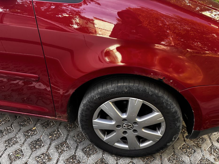 Vand vw touran .