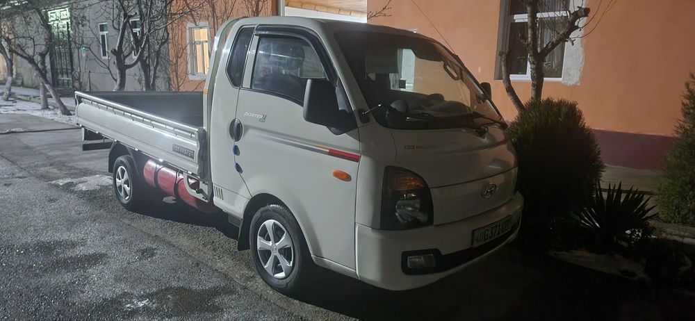 Хундай портер Юк ташиш хизмати фаргона машина хундай портер