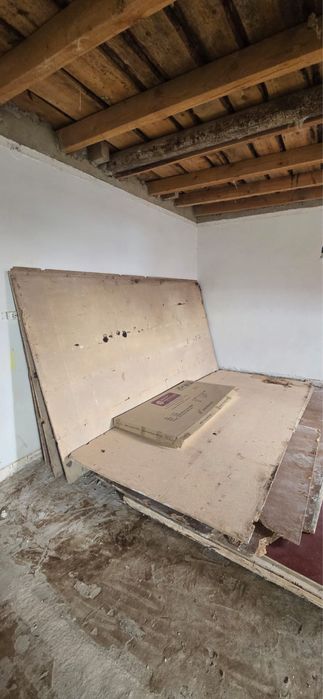 Дсп 4000  тг -черный потолок , полға арналған! Количество -150 кв м