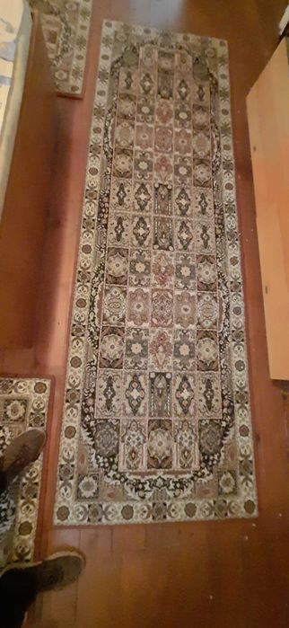 Vand covoare si carpete, second hand, stare buna