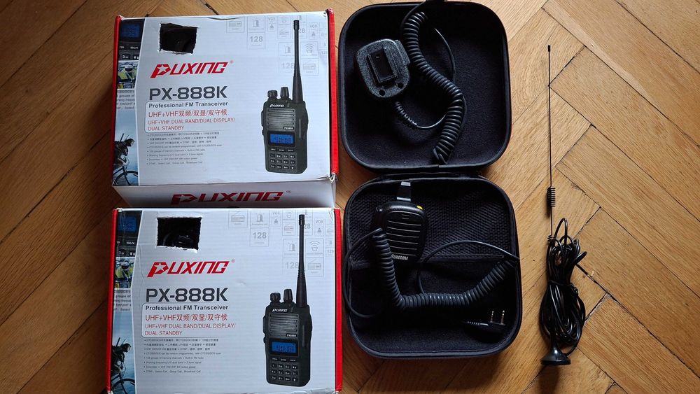 2 walkie-talkie Puxing PX-888K si o antena auto- perfect functionale