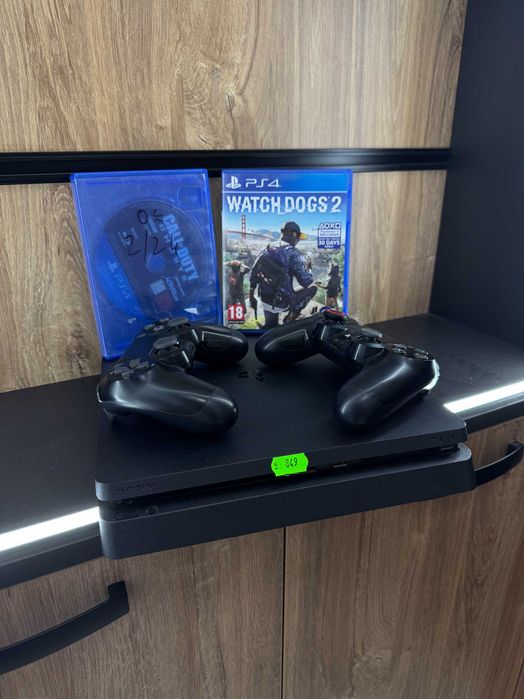 Garantie 24 Luni PlayStation 4 Slim 500GB 2 contr. 2 jocuri Cashbox
