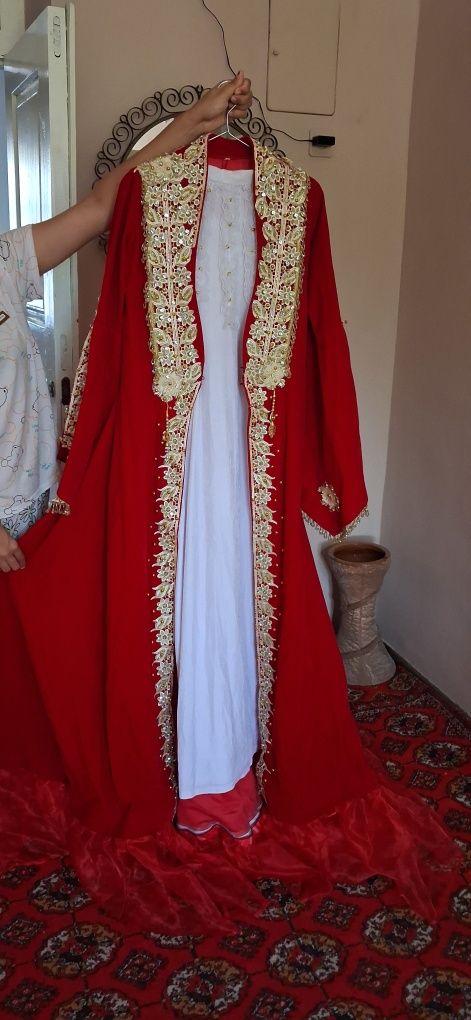 Ansambl kuylak sotiladi
