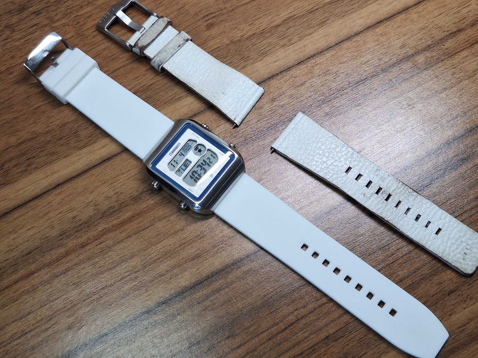 Часовници - Fossil, Orient, Daniel Klein, Daniel Hechter, Oozoo