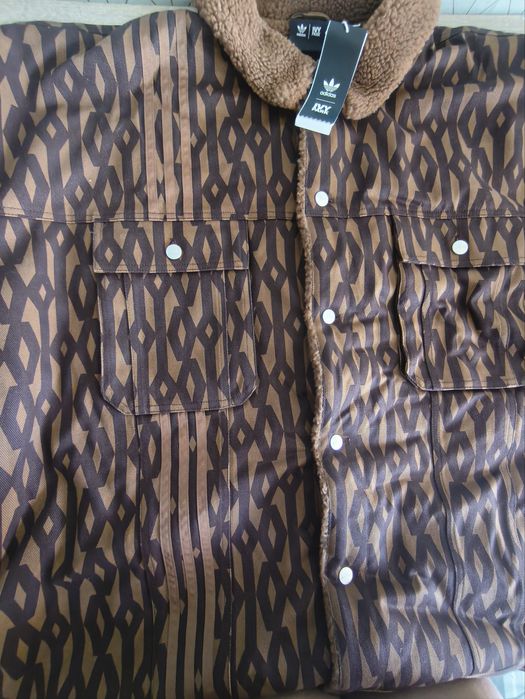 Ново Зимно Яке Adidas x Ivy Park Размер XXL