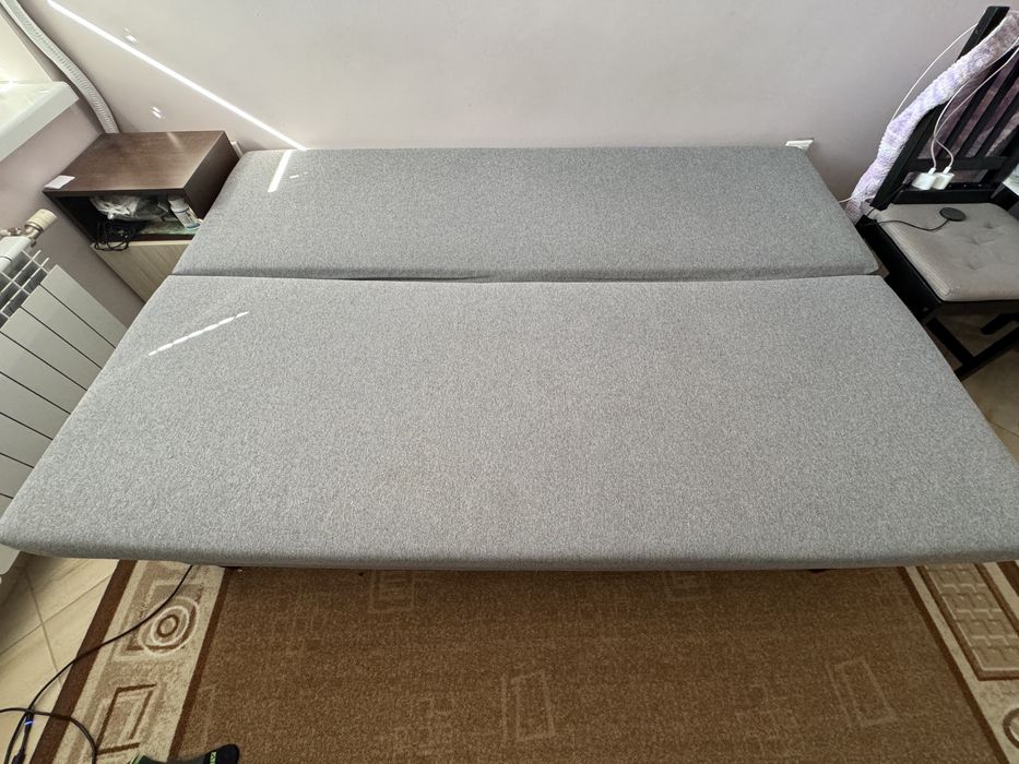 Диван - разтгателен