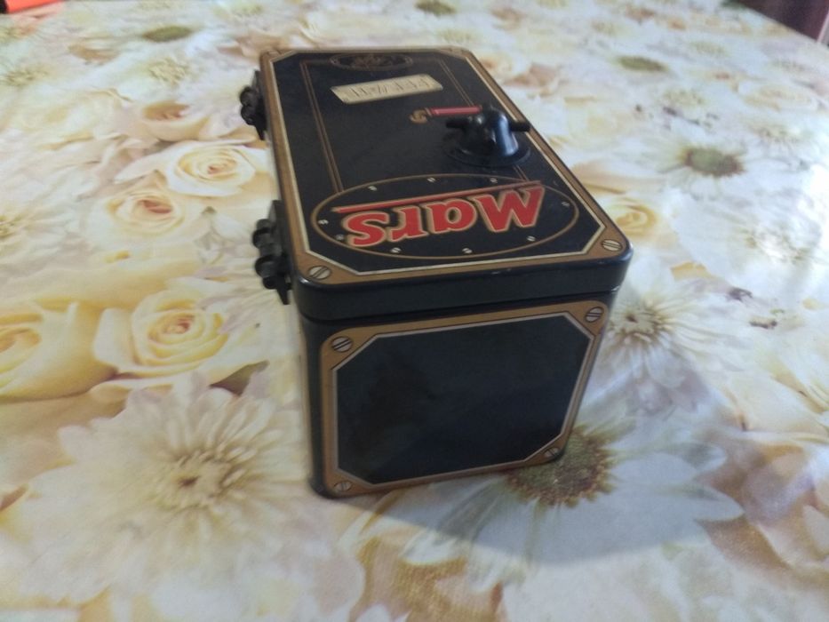 Ретро кутия MARS