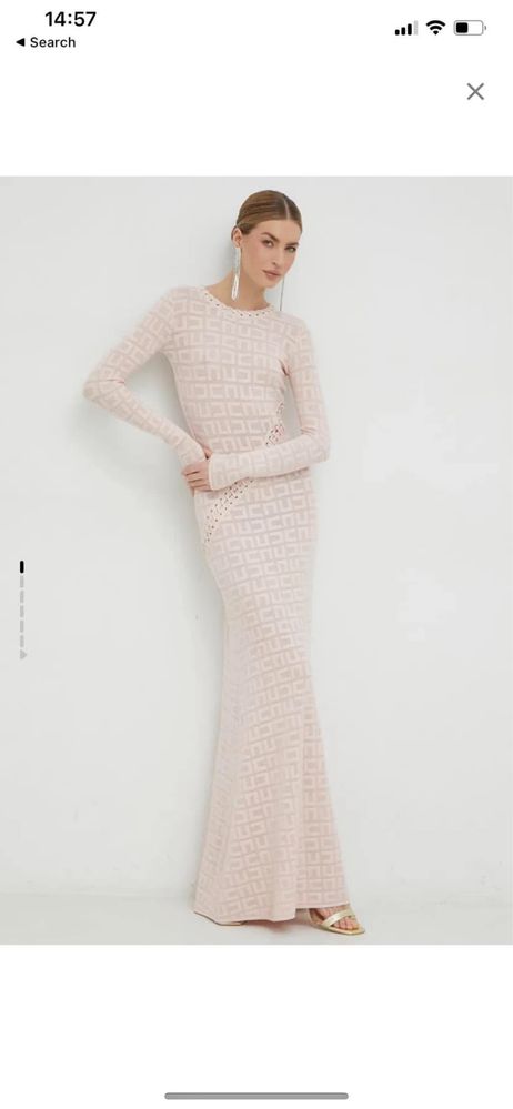 Rochita Elisabetta Franchi Red carpet