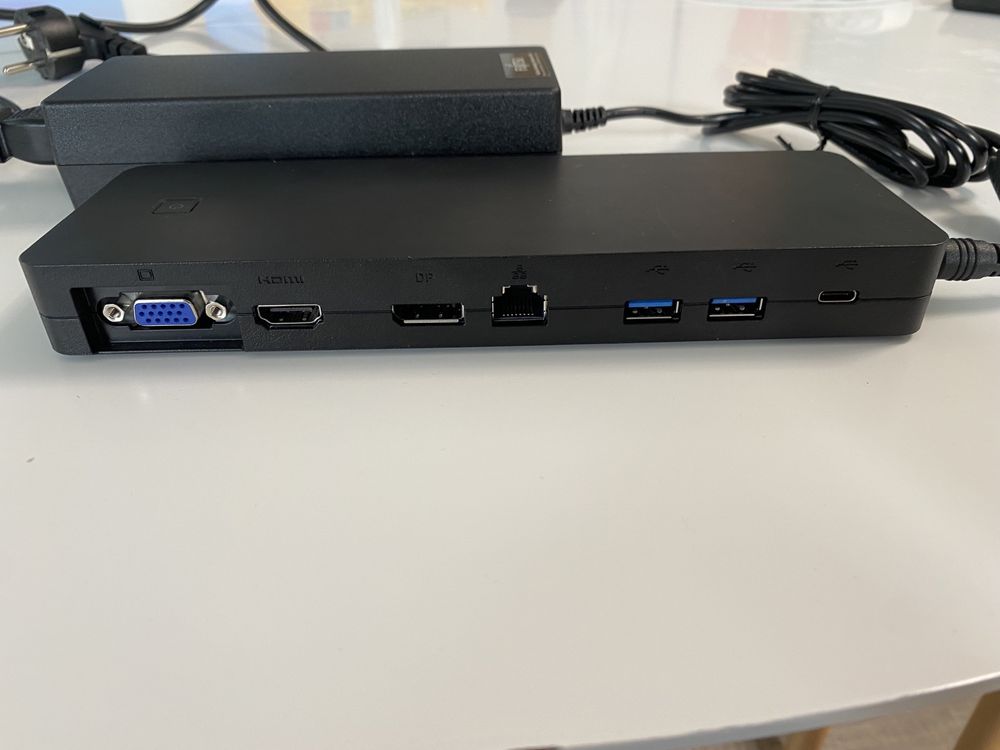 Fujitsu Докинг станция USB Type-C Port Replicator 2