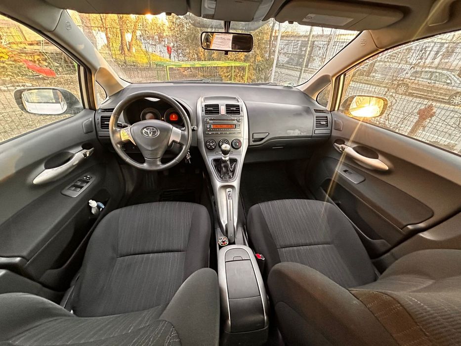 Toyota Auris 2008 2.0 D4D 126 Cp