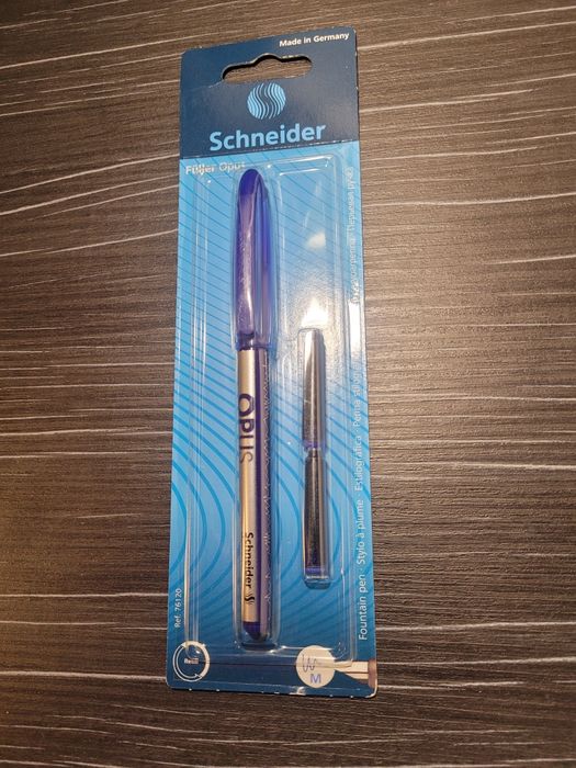 Stilou Roller schneider opus cu 2 rezerve