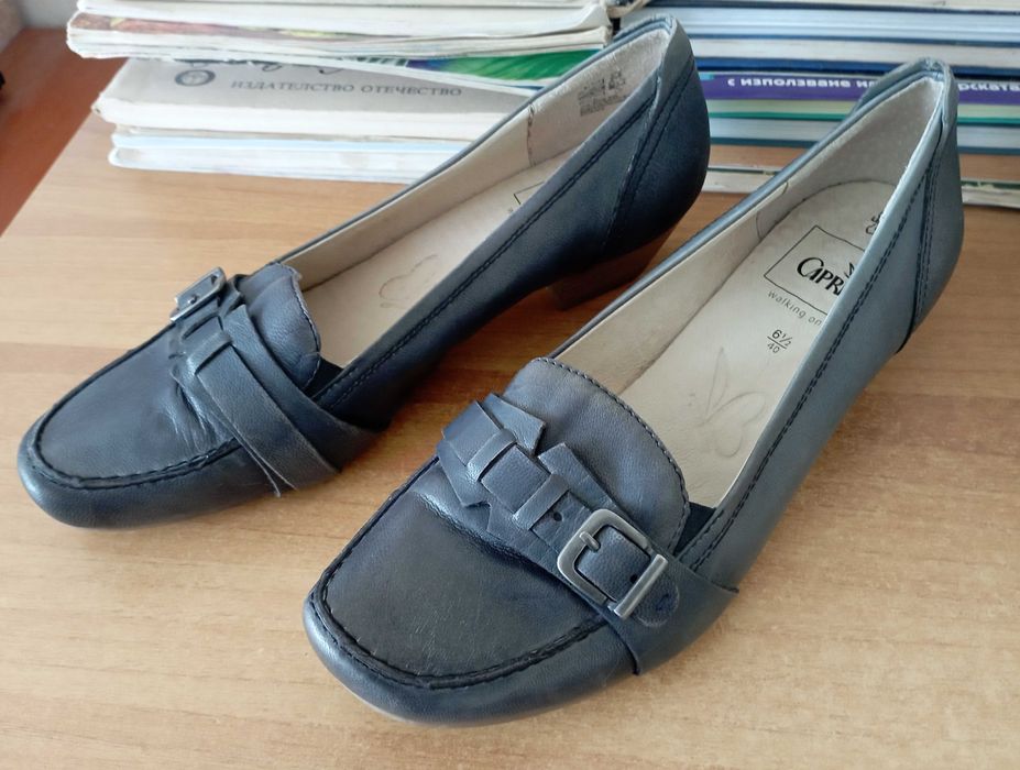 Качествени дамски обувки от естествена кожа, Caprice, стелка 26,5см.