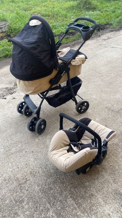 Vând cărucioare de copii