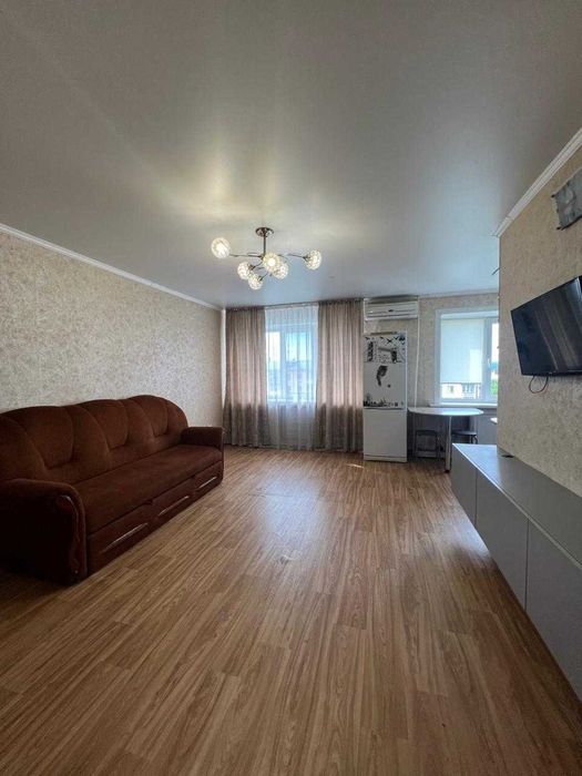 продам 2 ком квартиру в хорошем районе города!