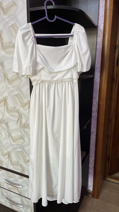 Продам красивое платье