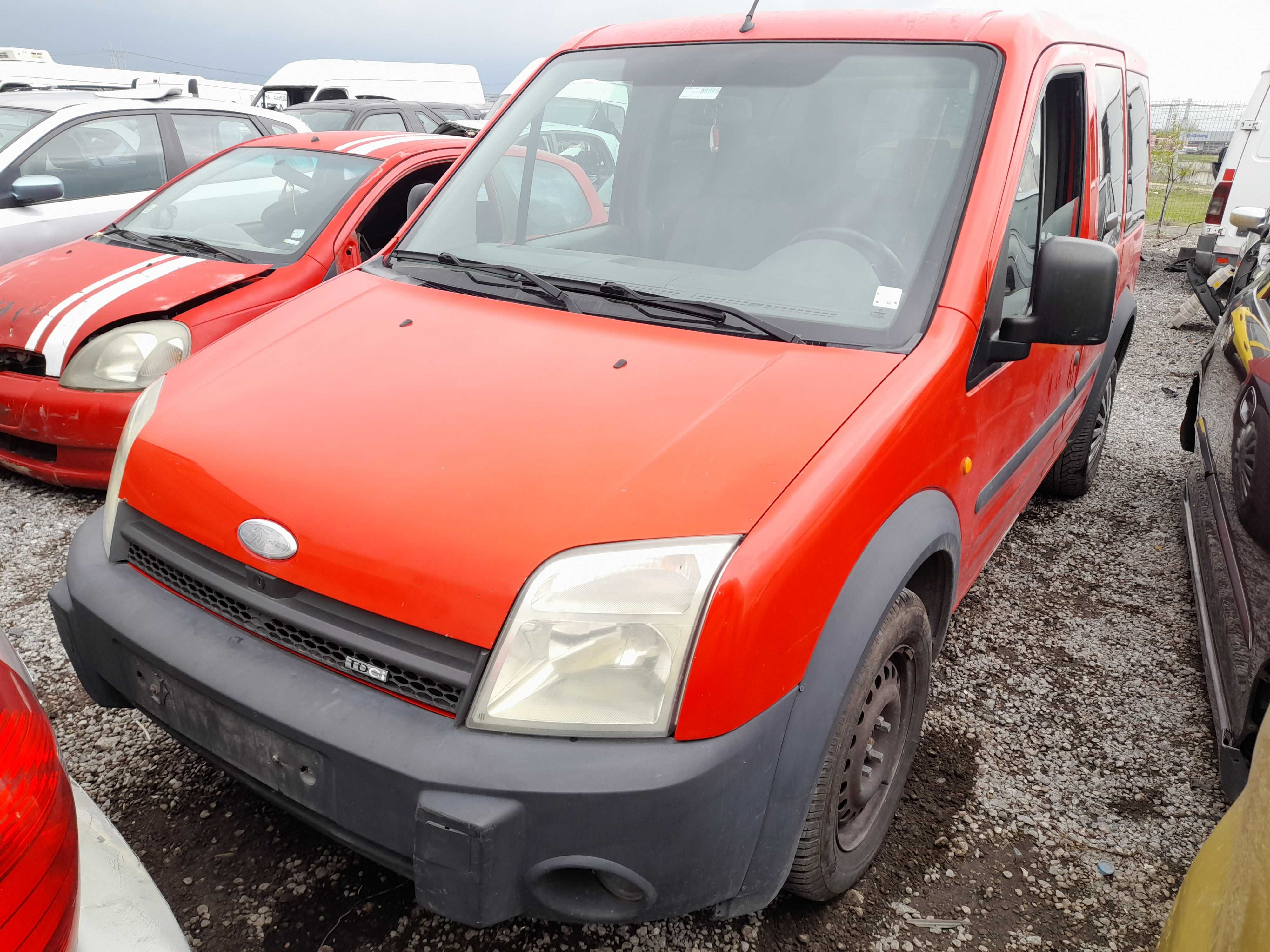 На части! Ford Connect 1.8 TDCi