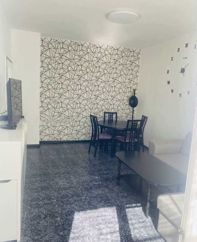 Дава се под наем Двустаен апартамент в София, Борово - 61 кв.м за 561 € - Снимка #2