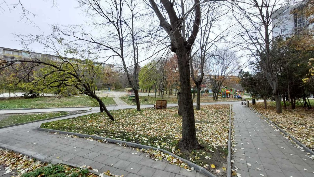 Продава се Тристаен апартамент в Варна, Победа - 60 кв.м за 1834 €/кв.м - Снимка #8