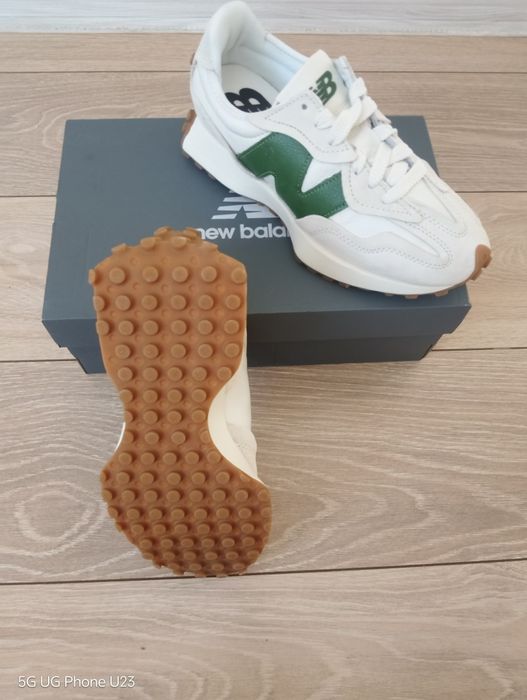 New Balance 327  -39.5н.Оригинални Нови